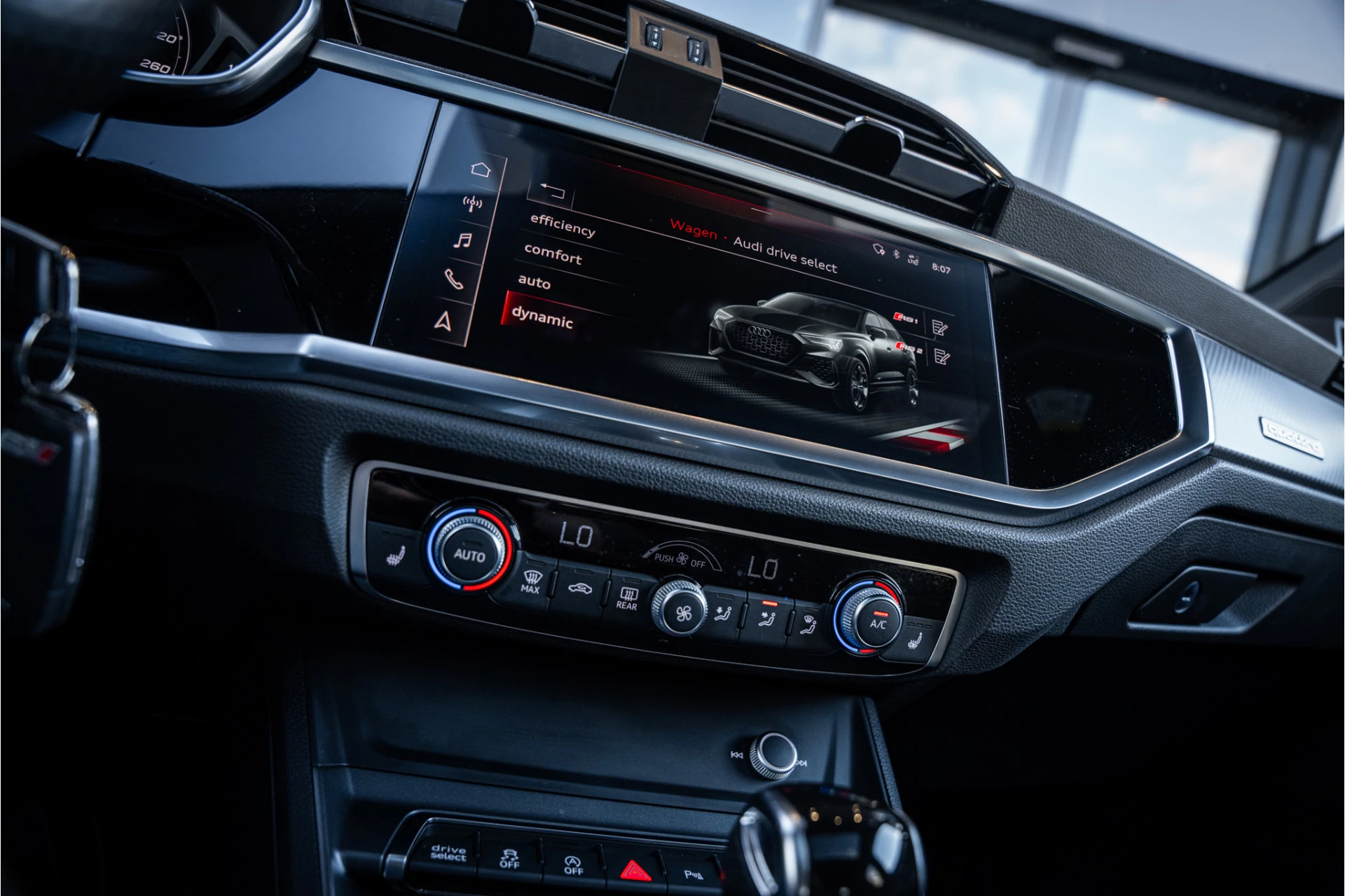 Hoofdafbeelding Audi RSQ3