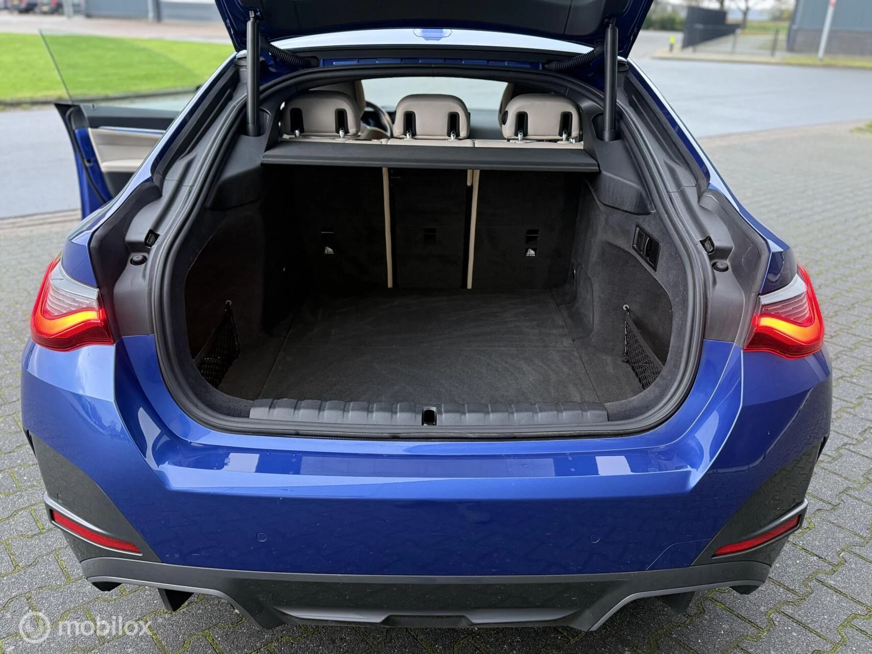 Hoofdafbeelding BMW i4