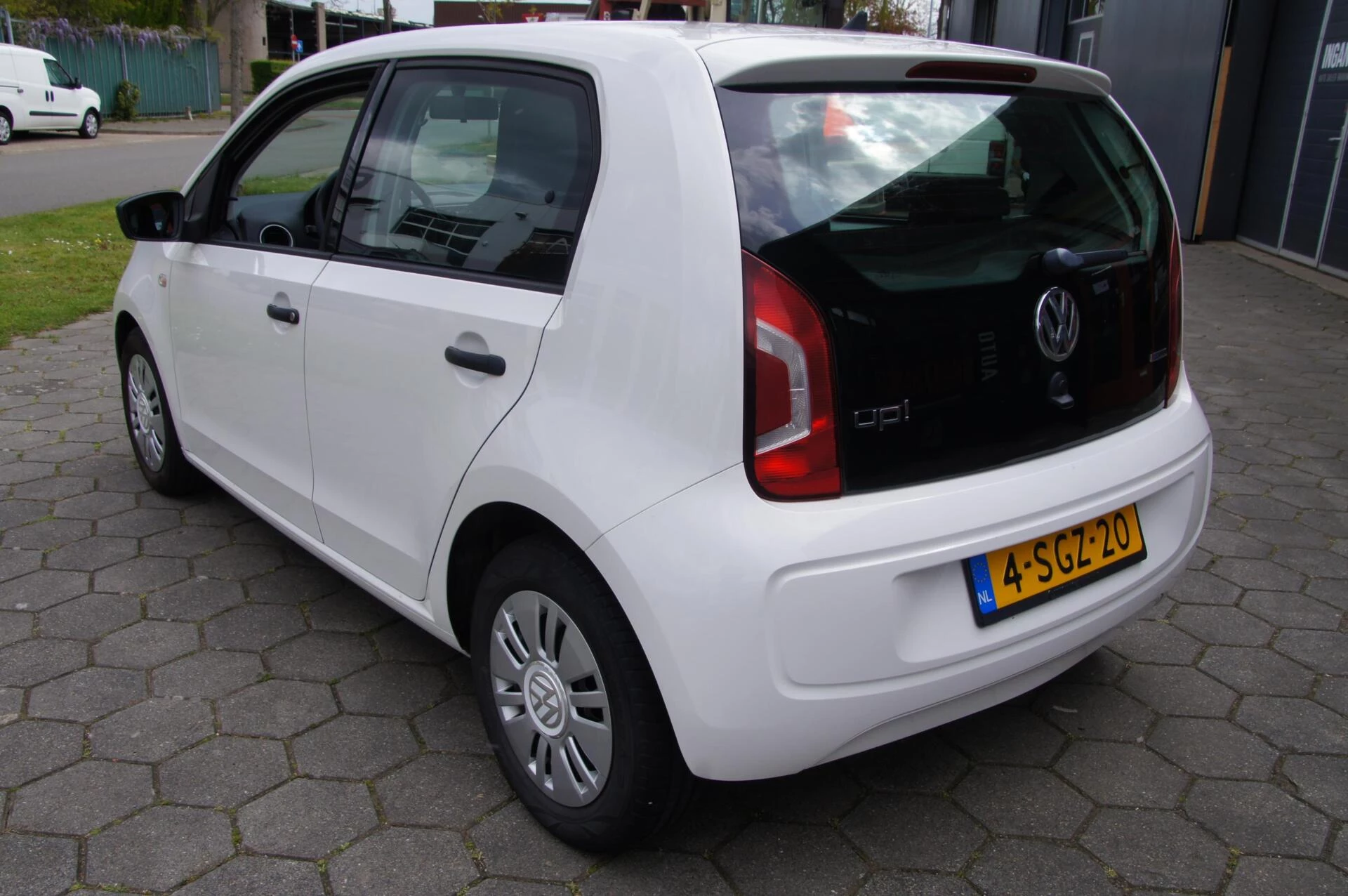 Hoofdafbeelding Volkswagen up!