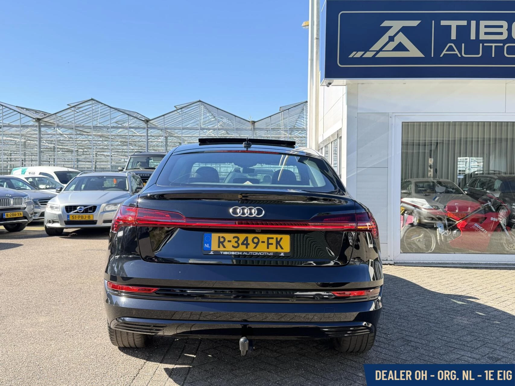 Hoofdafbeelding Audi e-tron