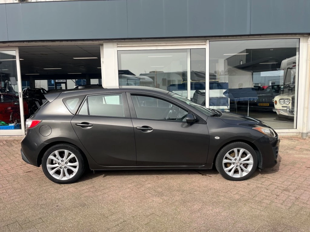 Hoofdafbeelding Mazda 3