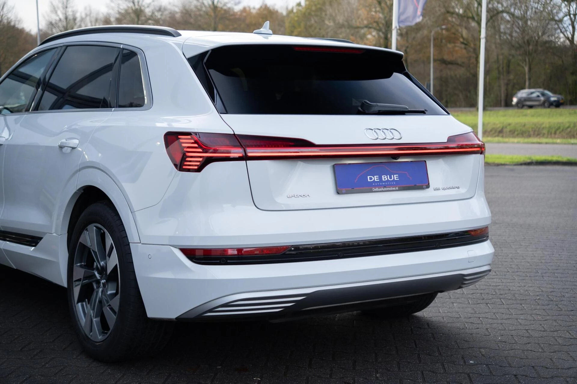 Hoofdafbeelding Audi e-tron