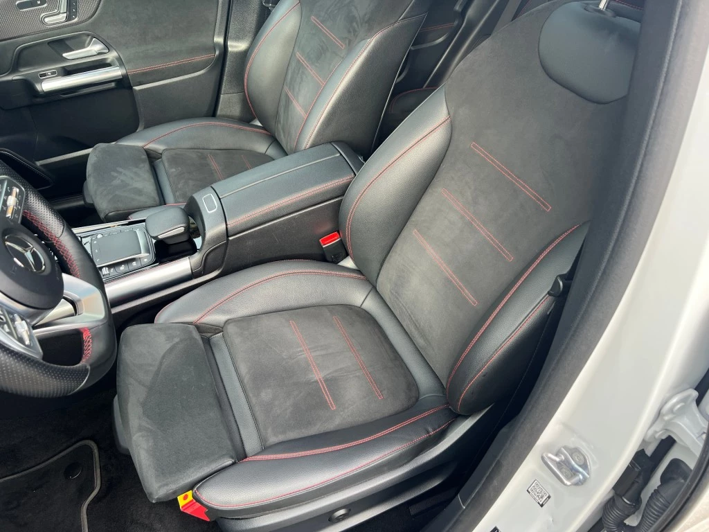 Hoofdafbeelding Mercedes-Benz EQA