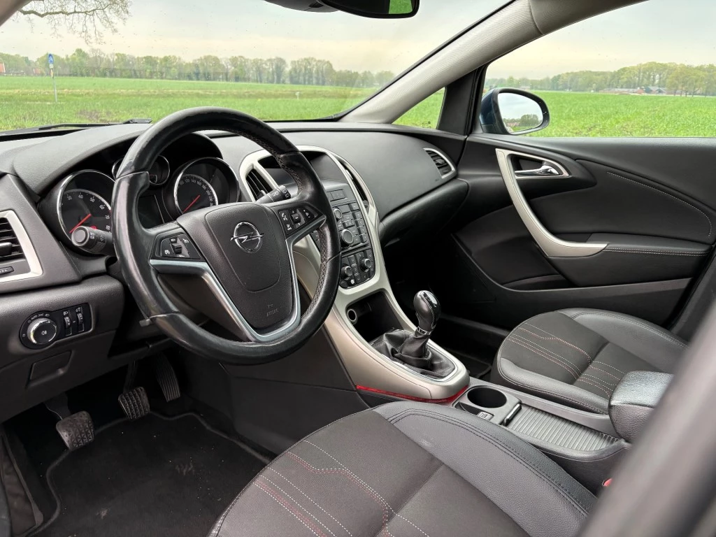 Hoofdafbeelding Opel Astra