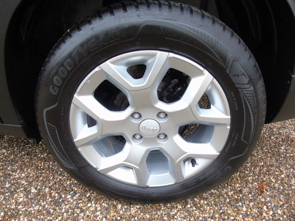 Hoofdafbeelding Jeep Avenger