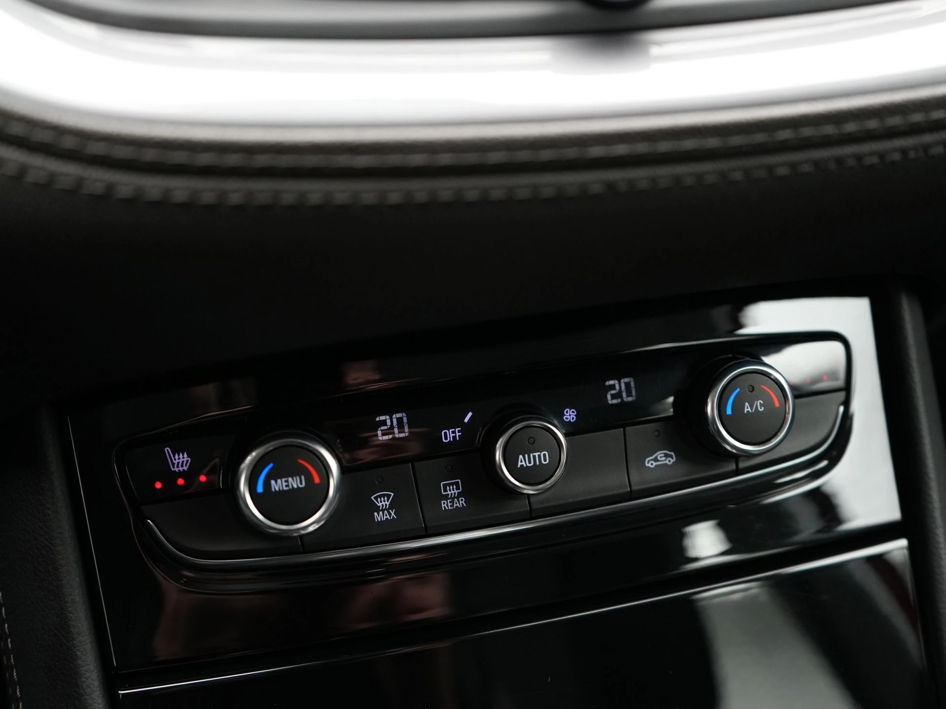 Hoofdafbeelding Opel Grandland X