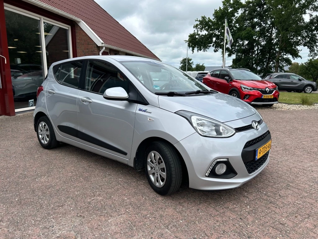 Hoofdafbeelding Hyundai i10