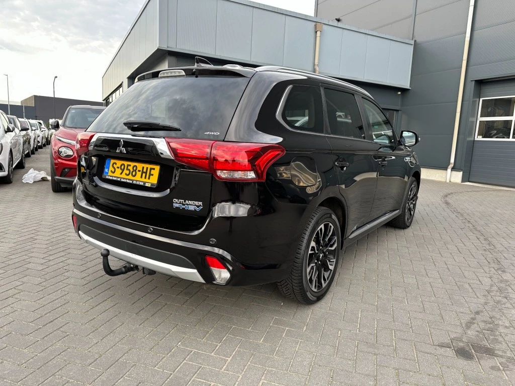 Hoofdafbeelding Mitsubishi Outlander