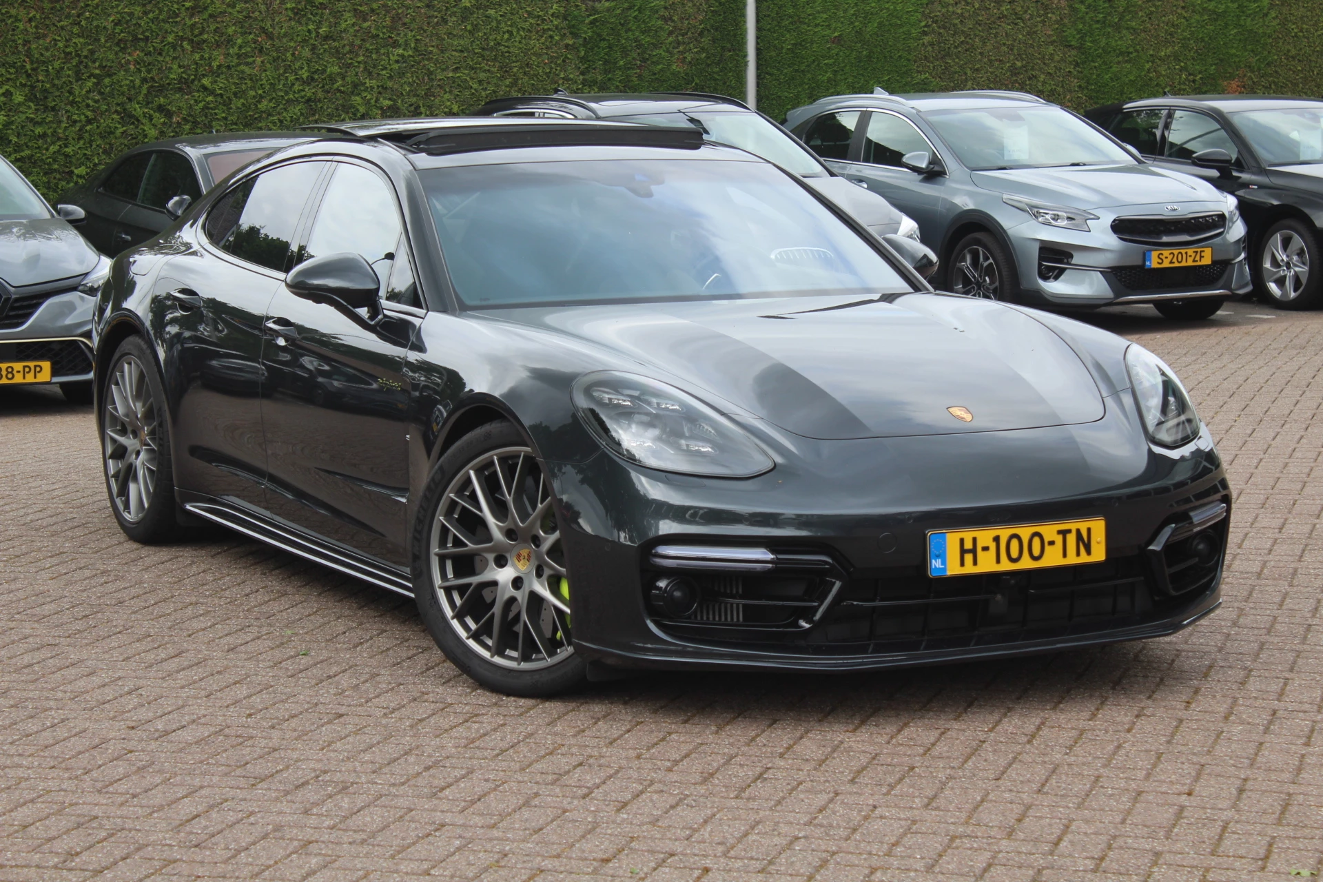 Hoofdafbeelding Porsche Panamera