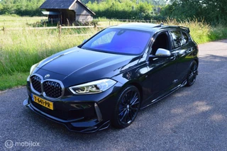 BMW 1-serie M135i xDrive ACC / HUD/ Panorama / H&K / Camera