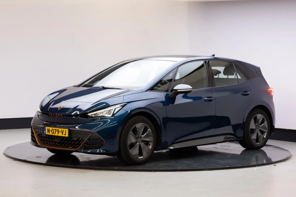 Hoofdafbeelding CUPRA Born