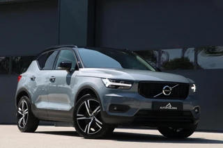 Volvo XC40 1.5 T5 262pk|R-DESIGN| Expression Harman/Kardon Camera Blindspot AppleCarplay Thunder Grey Pdc voor/achter Two Tone 122000KM BJ2021