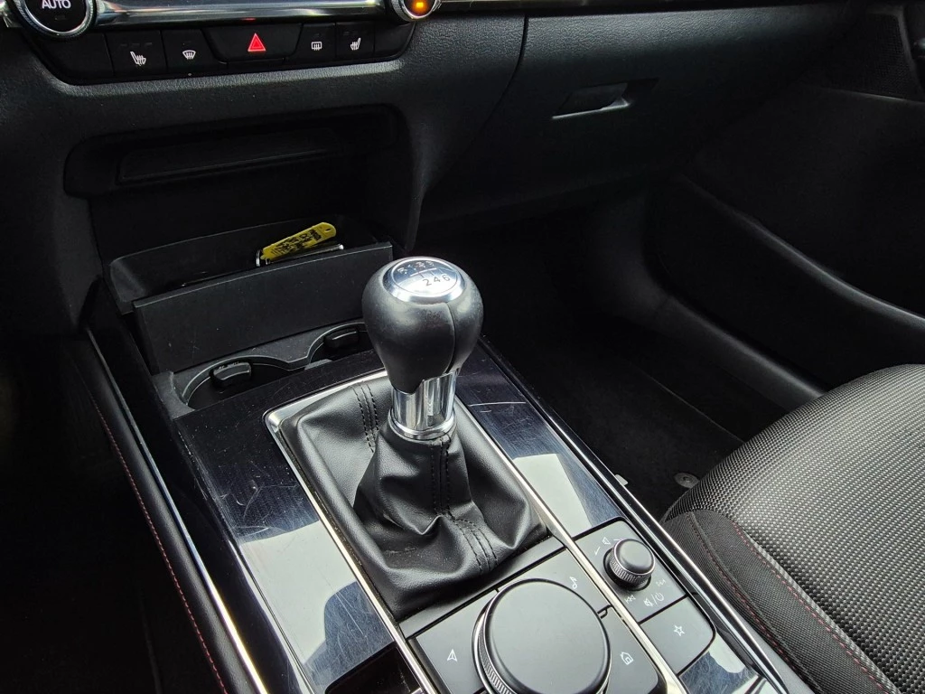 Hoofdafbeelding Mazda CX-30