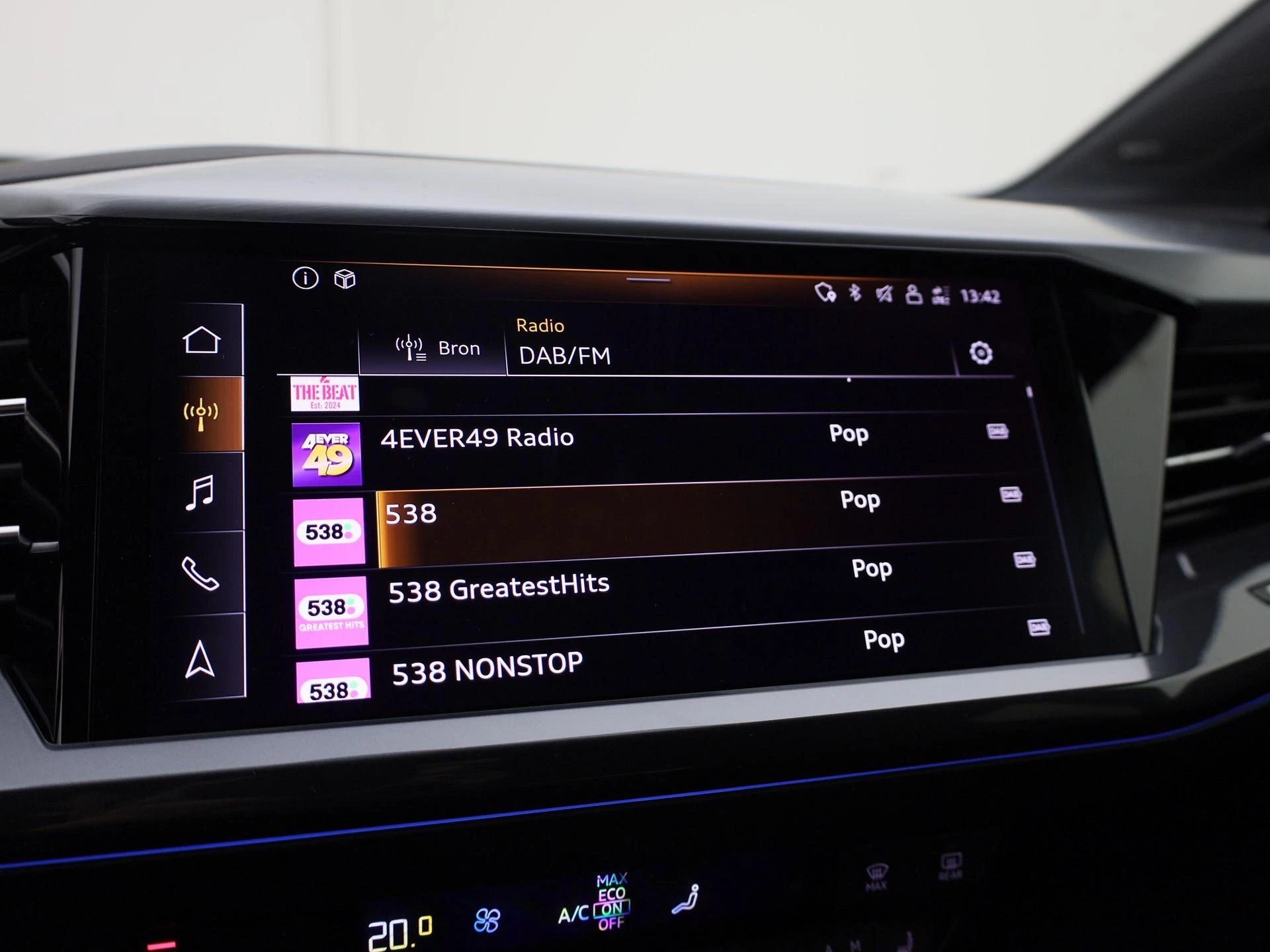 Hoofdafbeelding Audi Q4 e-tron