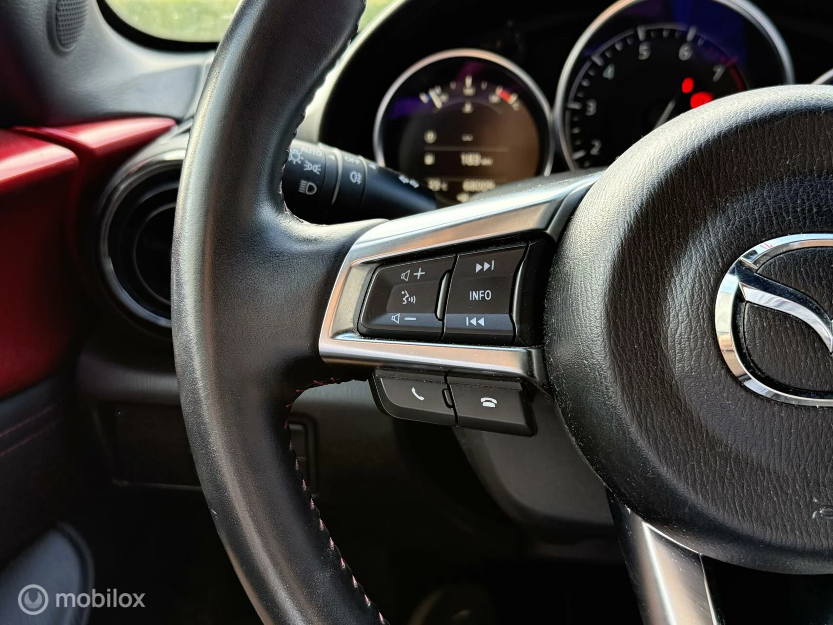 Hoofdafbeelding Mazda MX-5