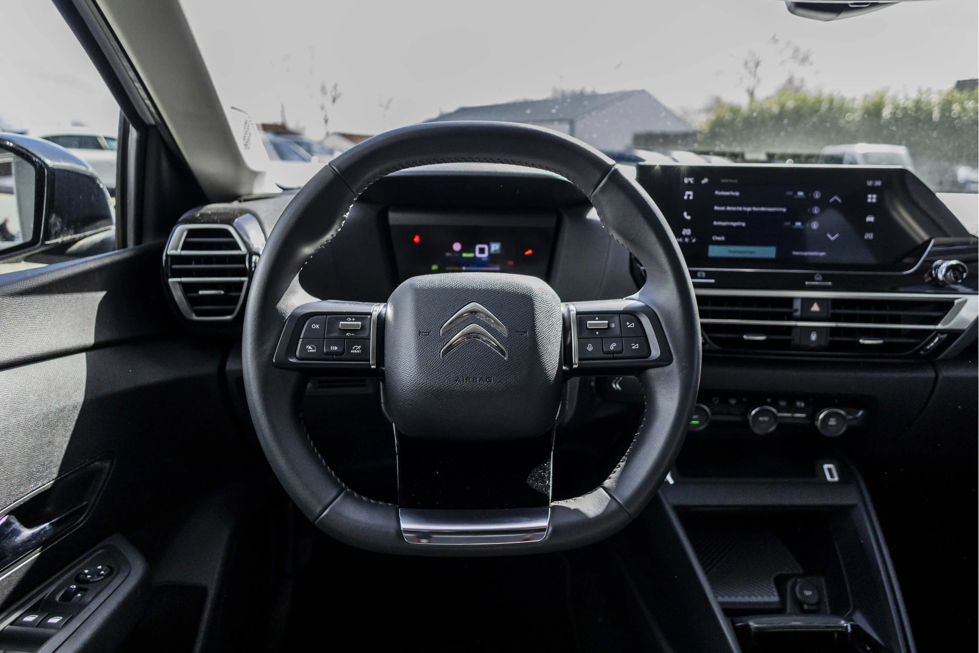 Hoofdafbeelding Citroën ë-C4