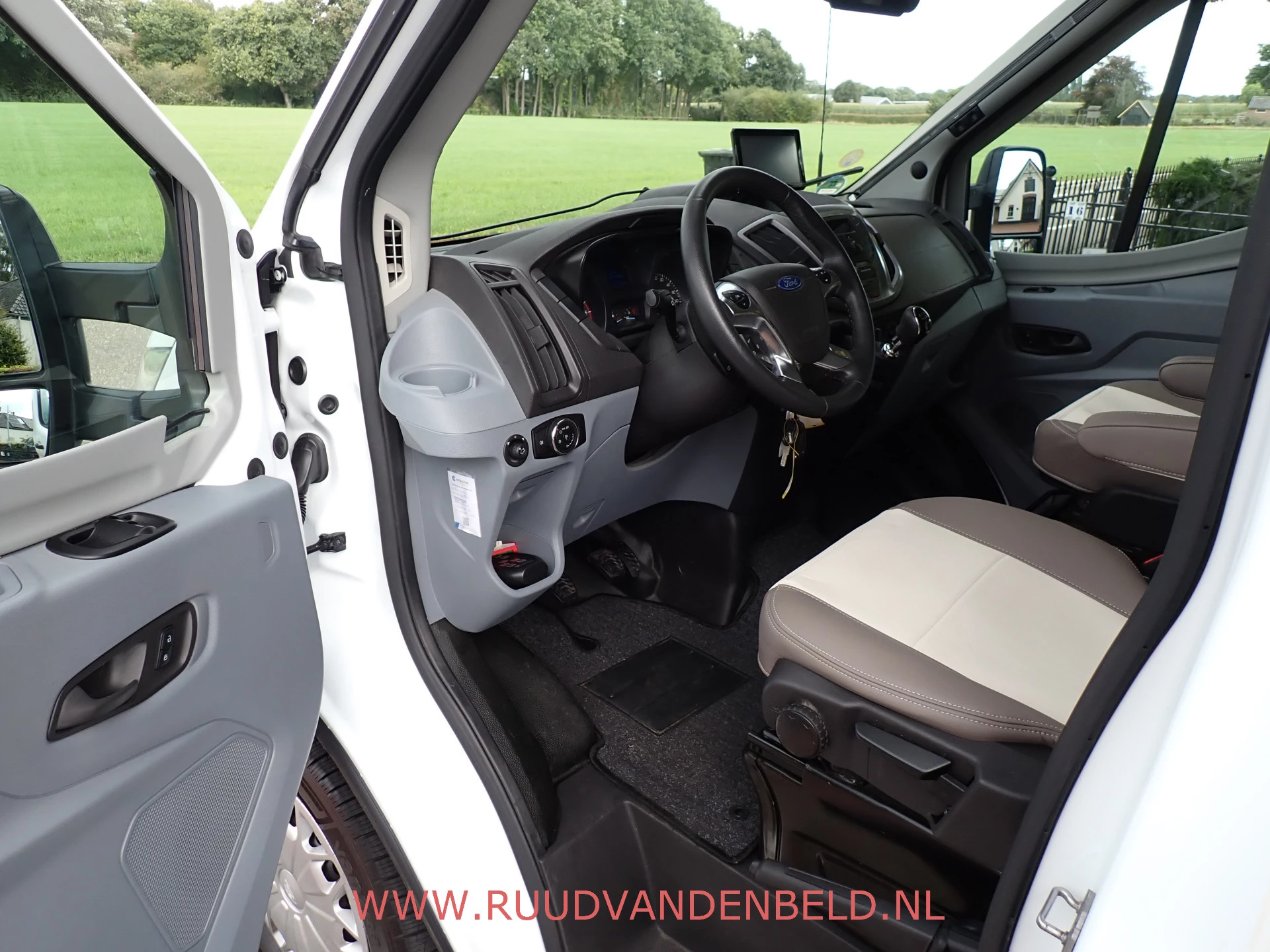 Hoofdafbeelding ROLLER TEAM AUTO-ROLLER 284 TL