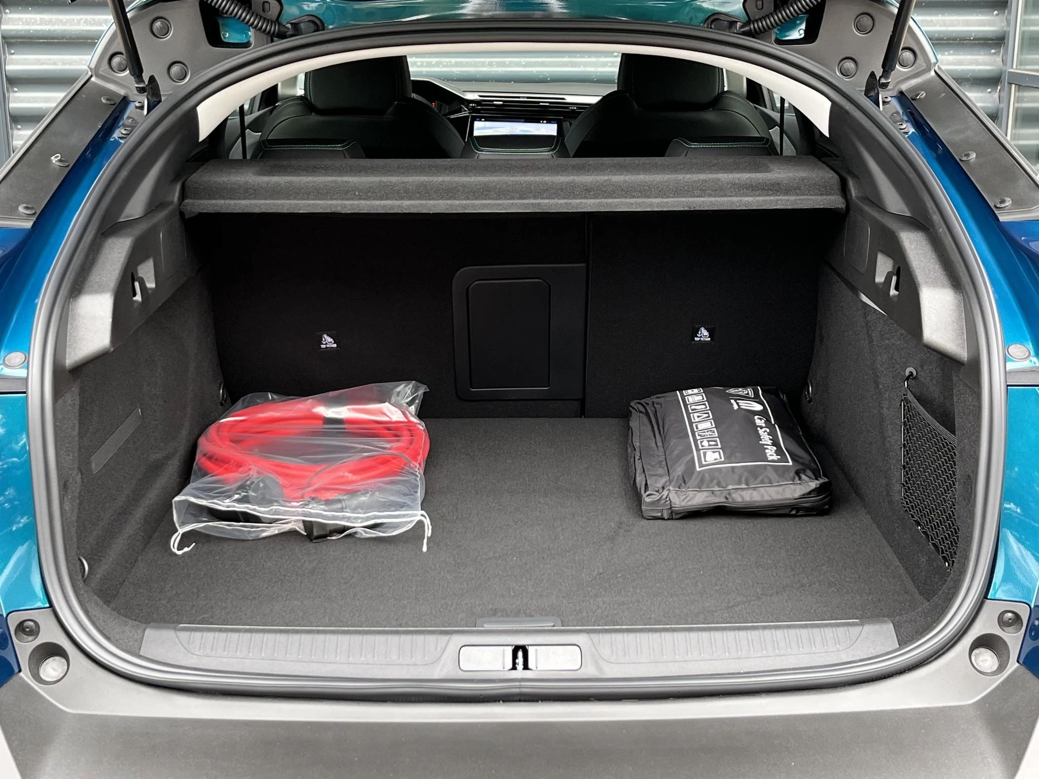 Hoofdafbeelding Peugeot 408