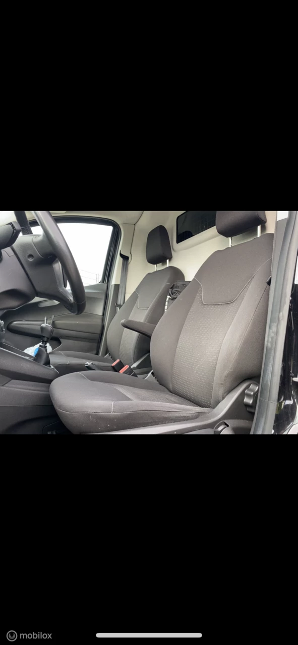 Hoofdafbeelding Ford Transit Courier