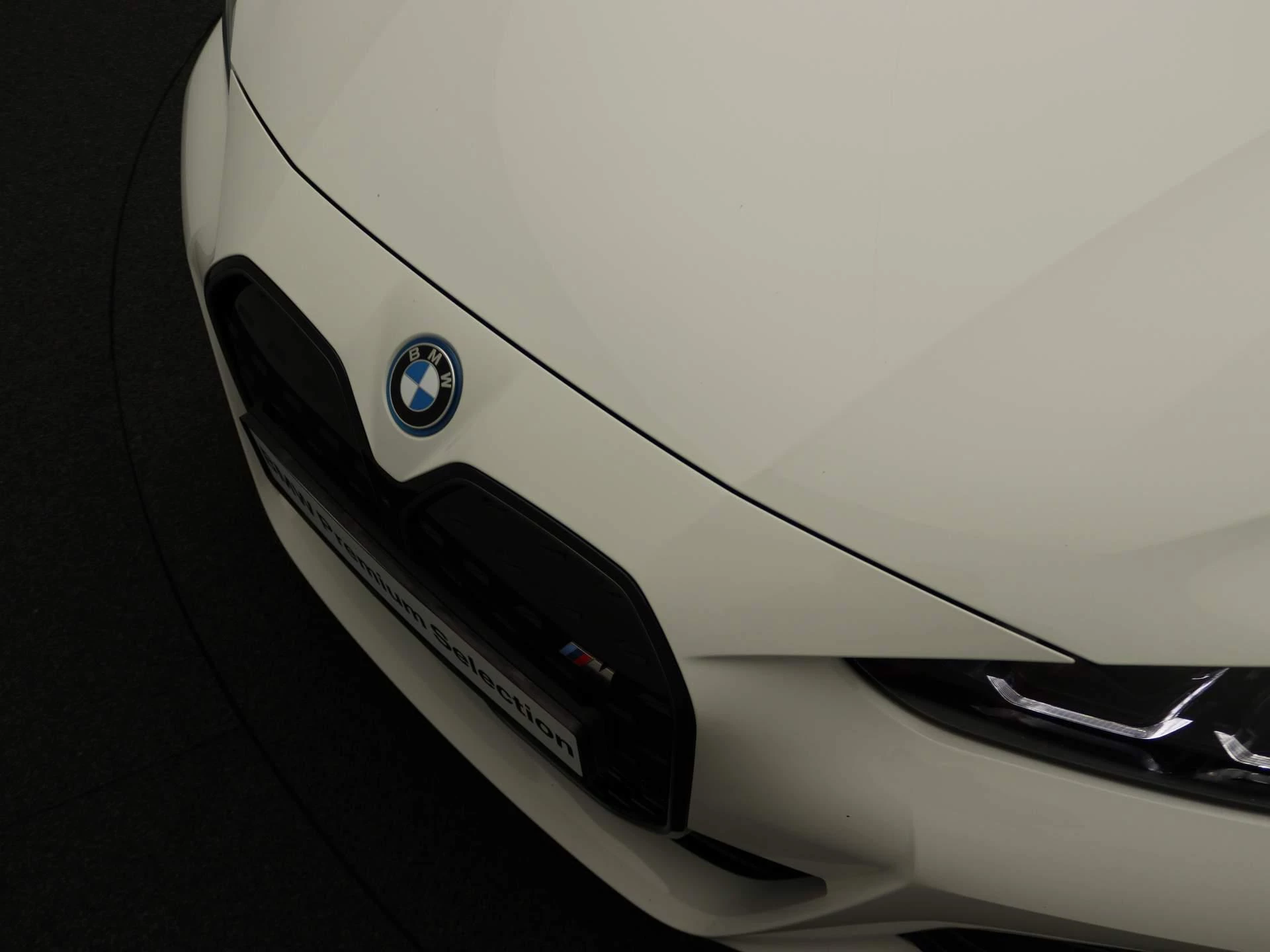 Hoofdafbeelding BMW i4