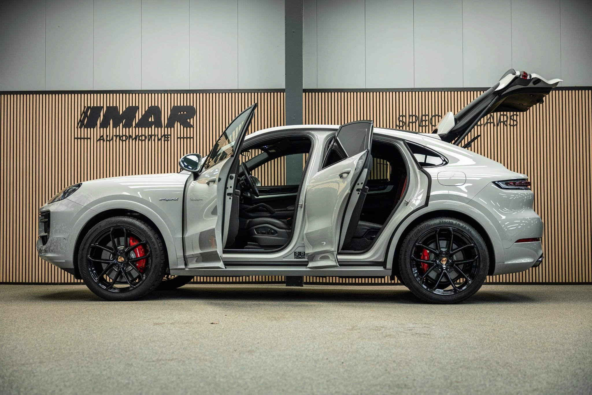 Hoofdafbeelding Porsche Cayenne