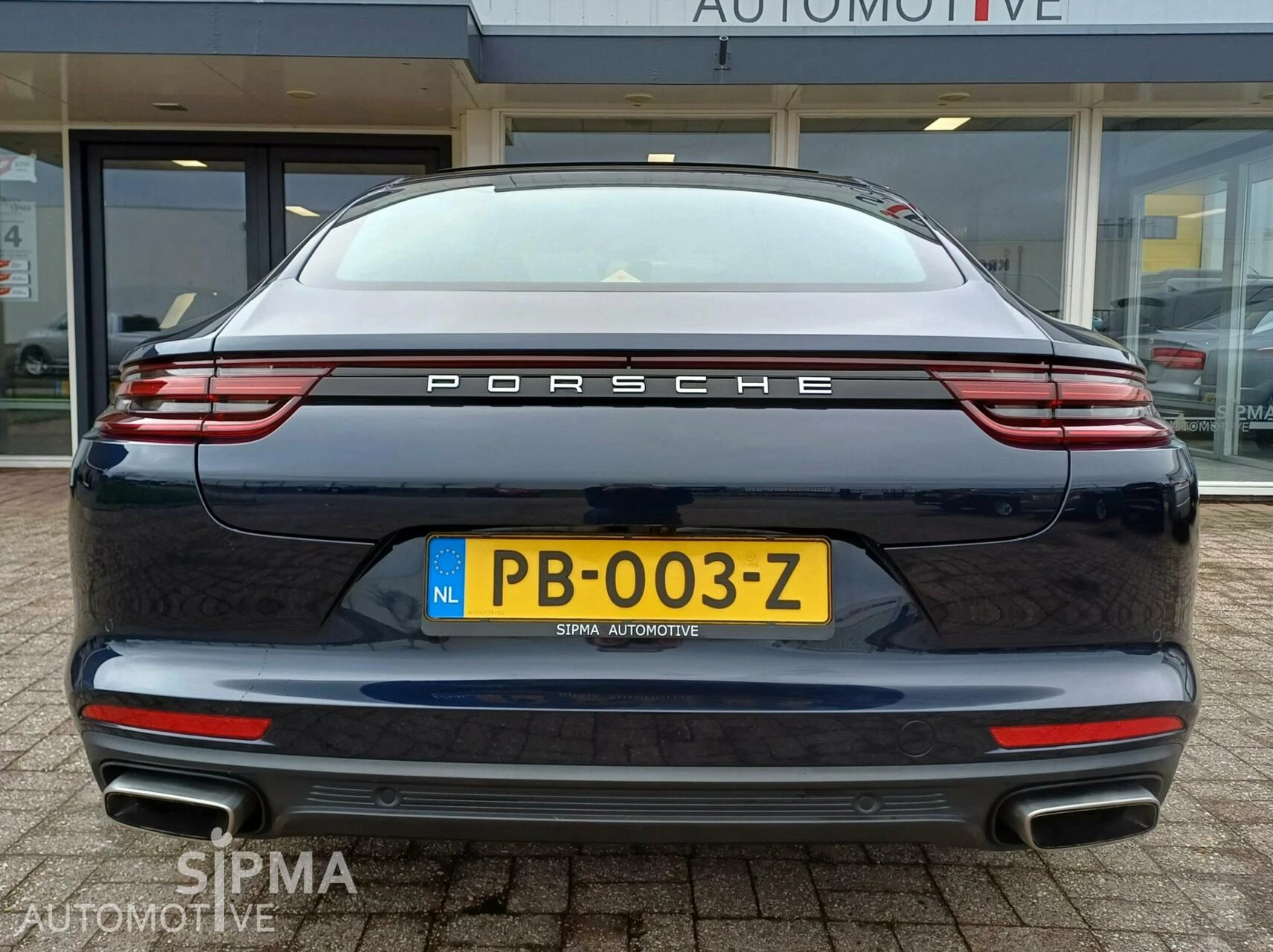 Hoofdafbeelding Porsche Panamera