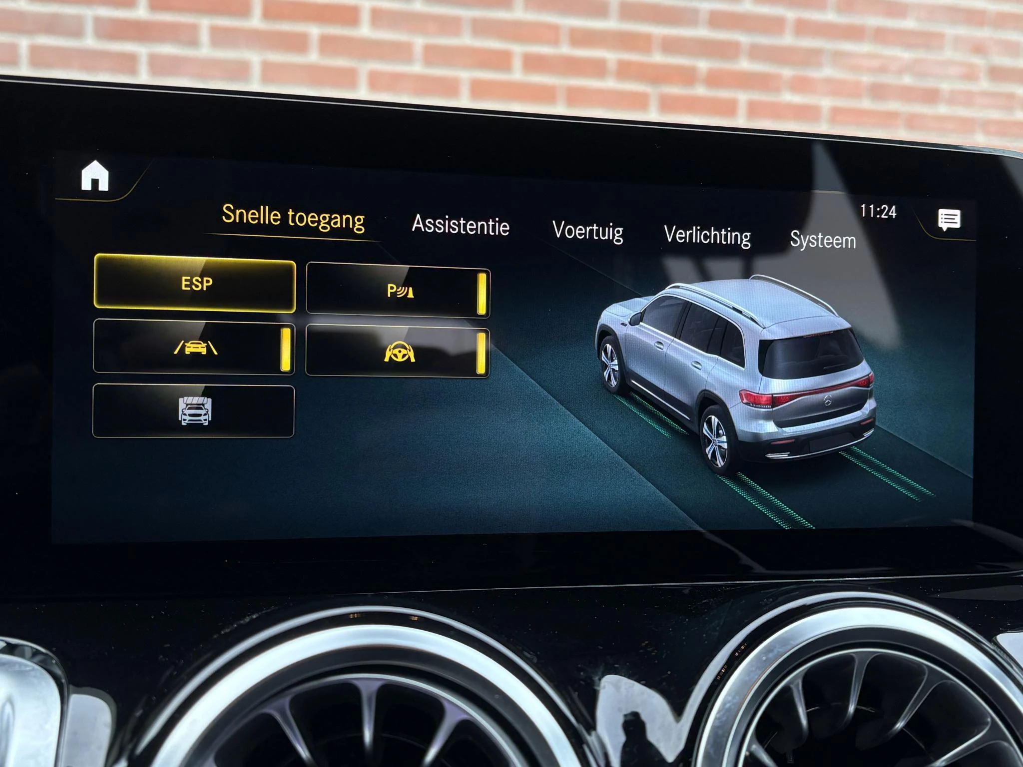 Hoofdafbeelding Mercedes-Benz EQB