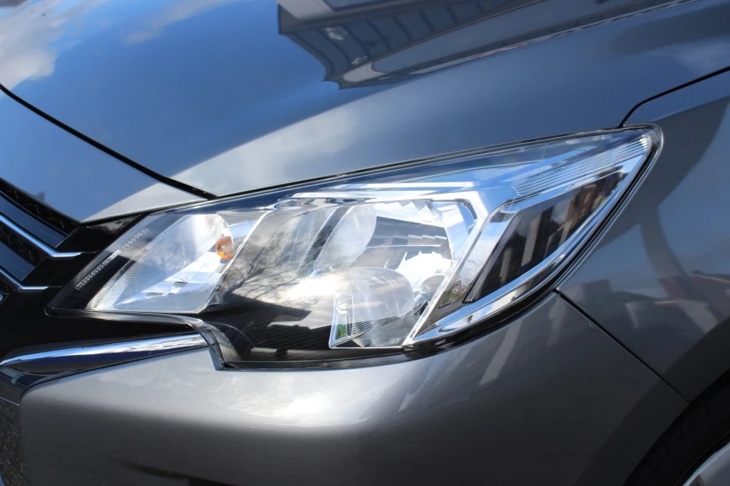 Hoofdafbeelding Mitsubishi Space Star