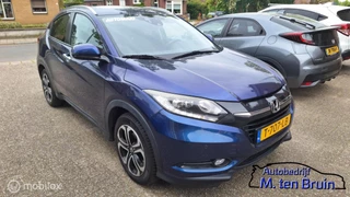 Hoofdafbeelding Honda HR-V Honda HR-V 1.5 i-VTEC Executive Automaat|NAVI|PANO DAK|Camera