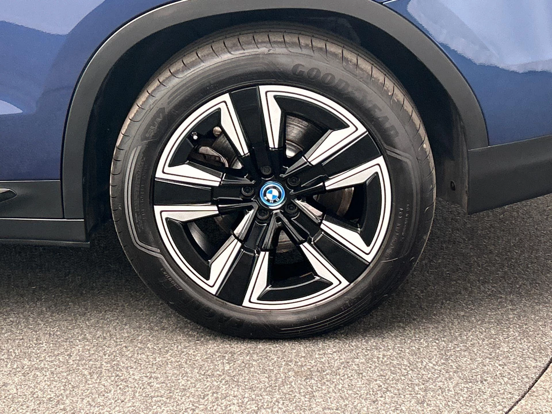 Hoofdafbeelding BMW iX3
