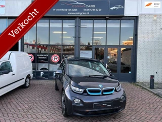 Hoofdafbeelding BMW i3 BMW i3  LEER GROTE NAVI PANO WARMTE POMP DEALER ONDERHOUDEN