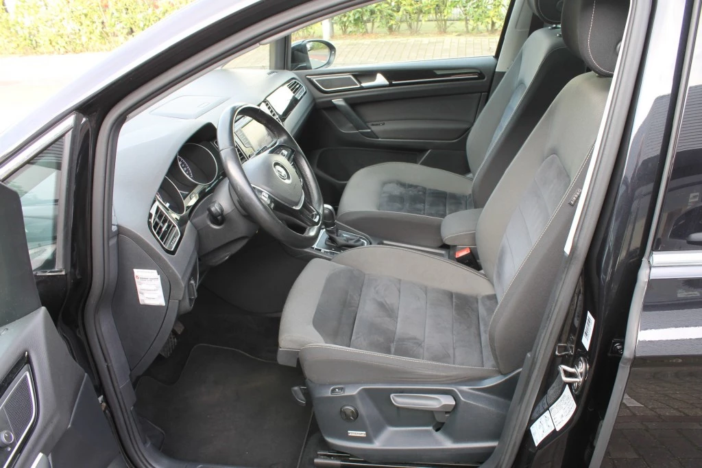 Hoofdafbeelding Volkswagen Golf Sportsvan