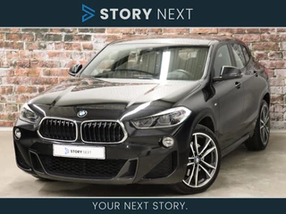 Hoofdafbeelding BMW X2 BMW X2 sDrive20i High Executive M Sport Pakket Automaat / Navigatie Plus / LED / 19 Inch / Shadow Line / Lichtpakket / Parkeersensoren voor+achter / M Sport Steering / Climate Control / Stoelverwarming / Head-Up Display / Cruise Control