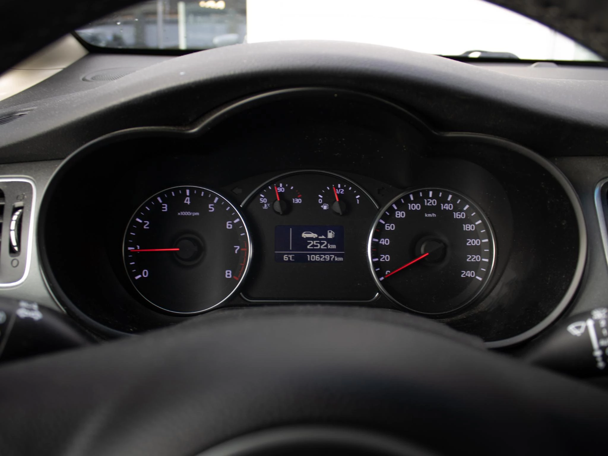 Hoofdafbeelding Kia Carens