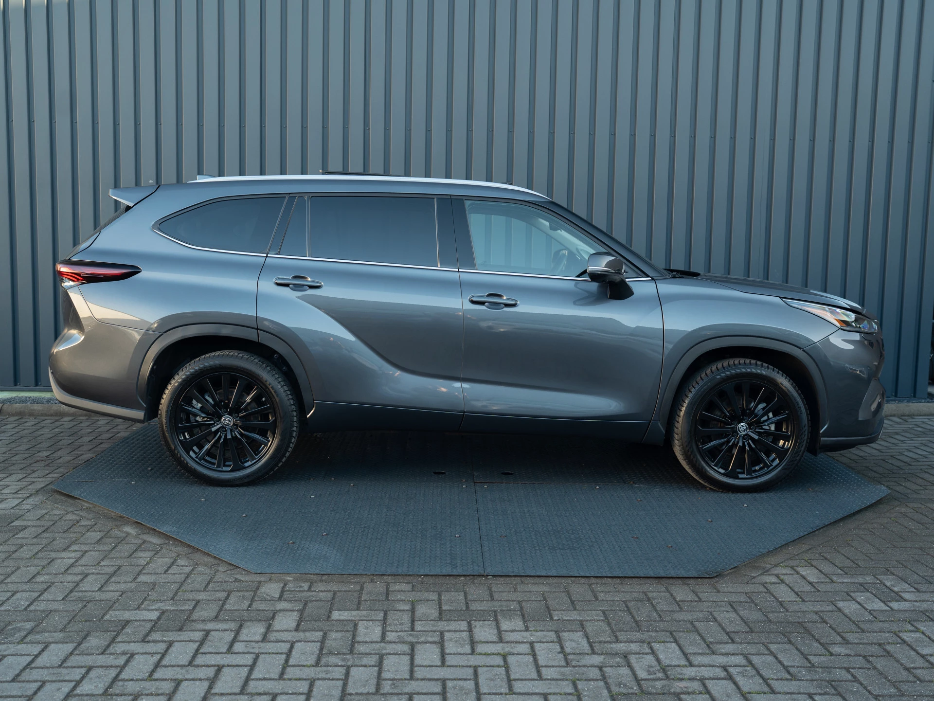 Hoofdafbeelding Toyota Highlander