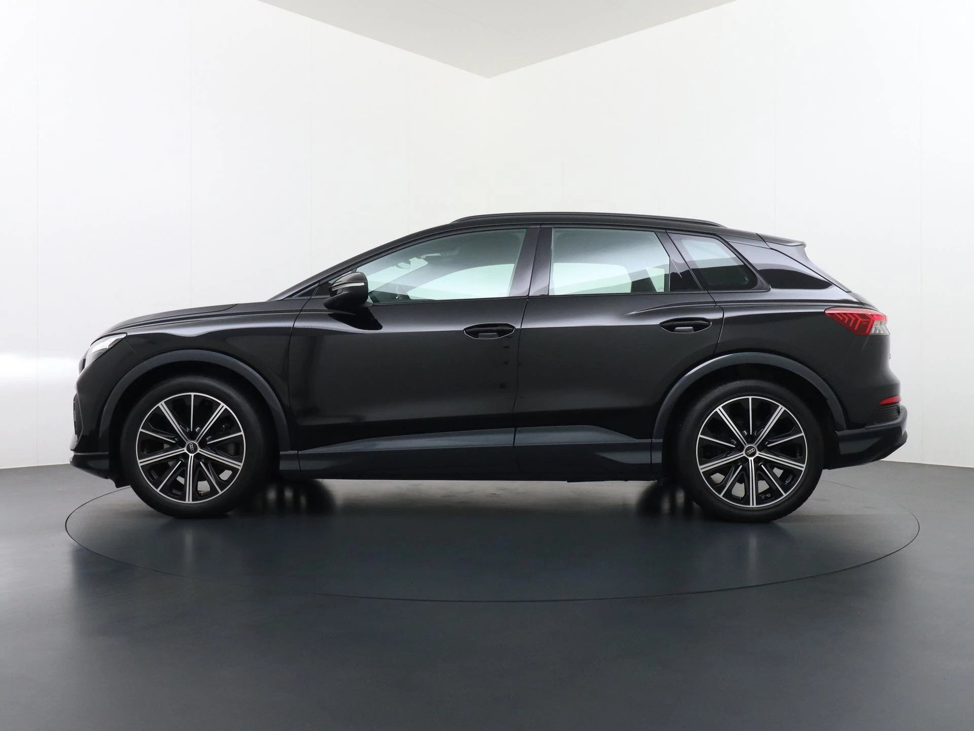 Hoofdafbeelding Audi Q4 e-tron