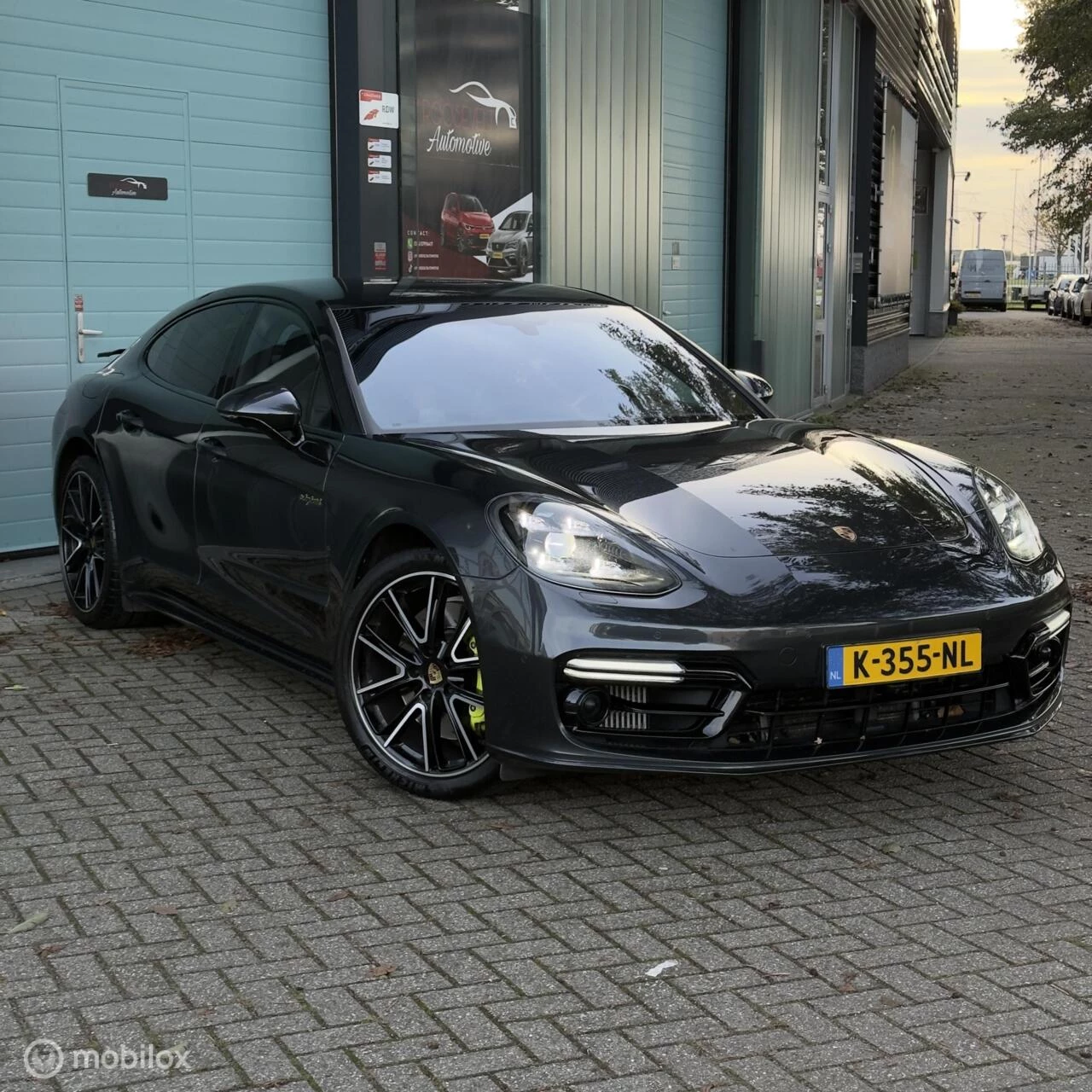 Hoofdafbeelding Porsche Panamera