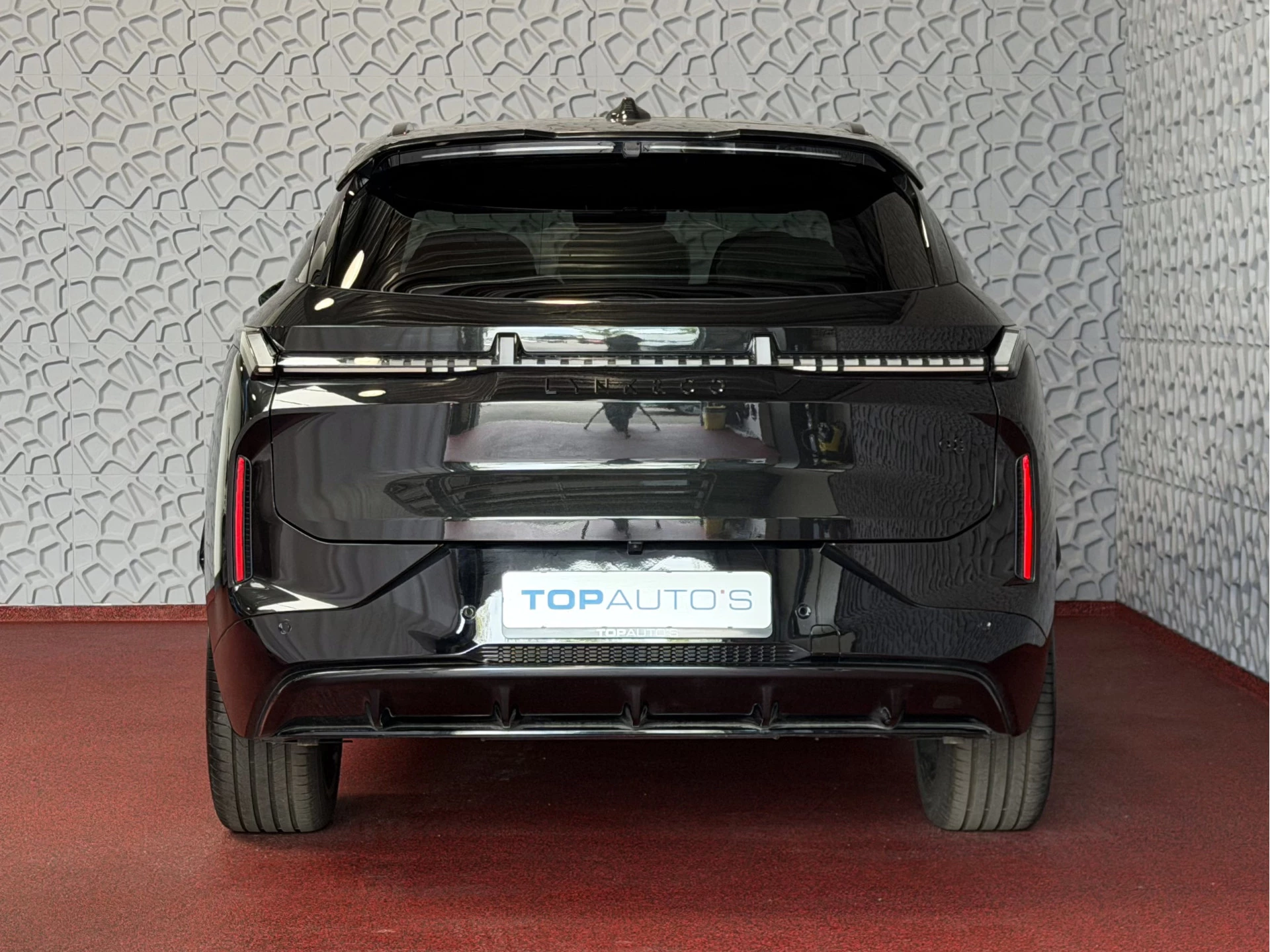 Hoofdafbeelding Lynk & Co 08