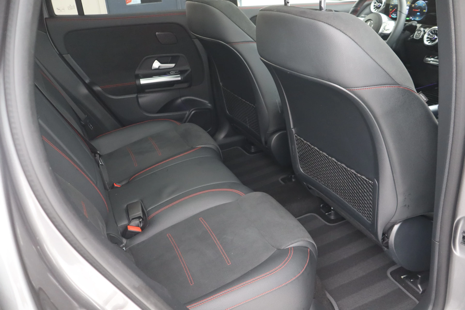 Hoofdafbeelding Mercedes-Benz EQA