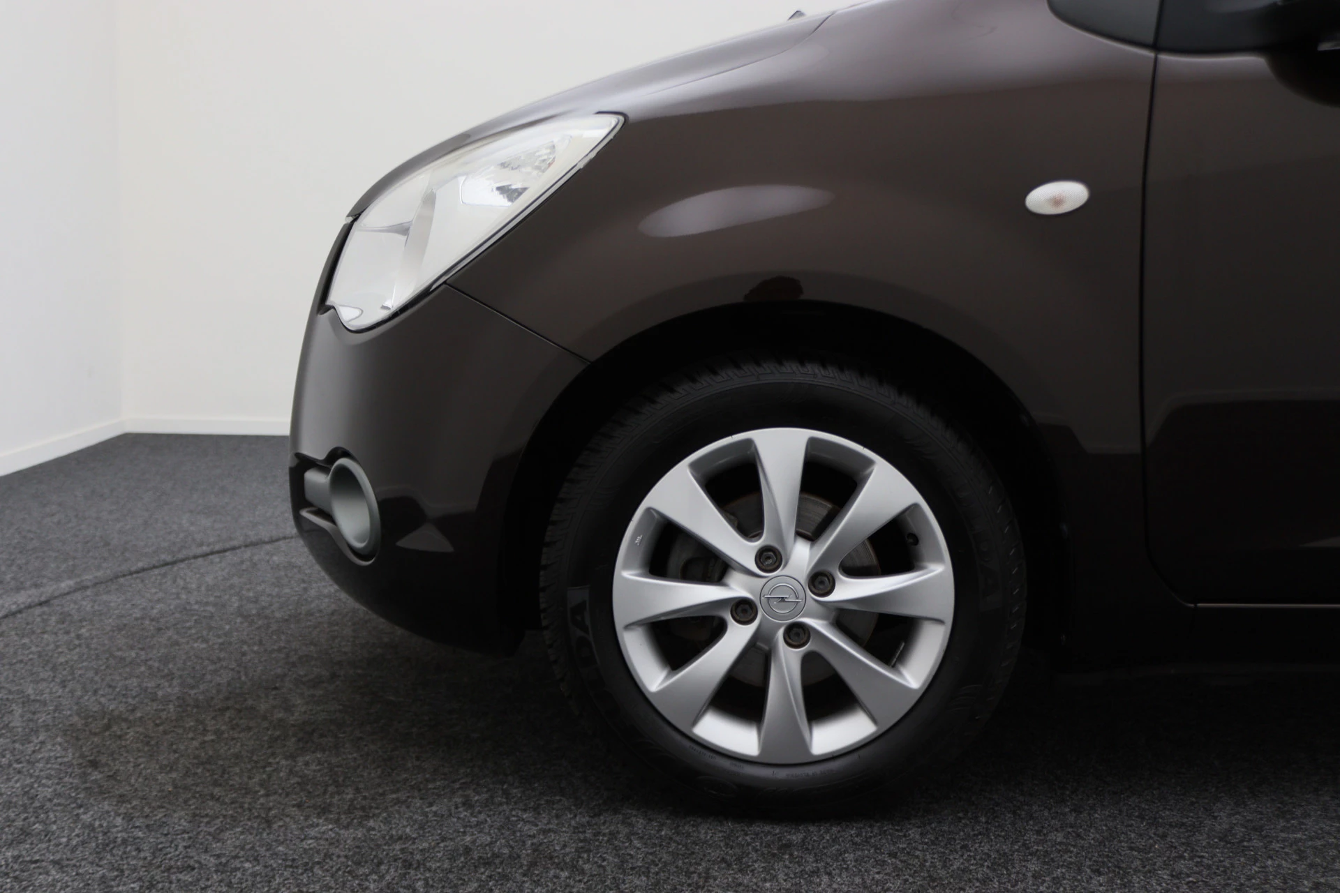 Hoofdafbeelding Opel Agila