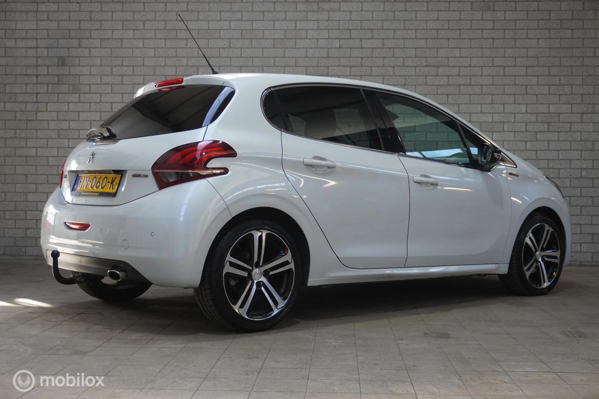 Hoofdafbeelding Peugeot 208