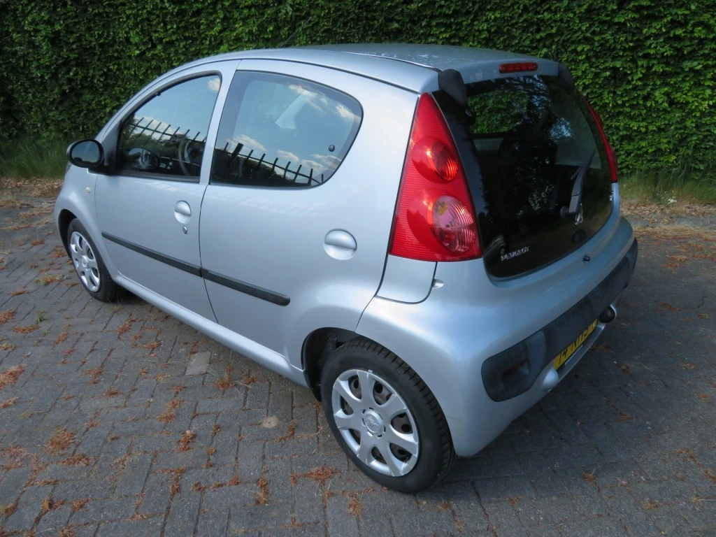 Hoofdafbeelding Peugeot 107