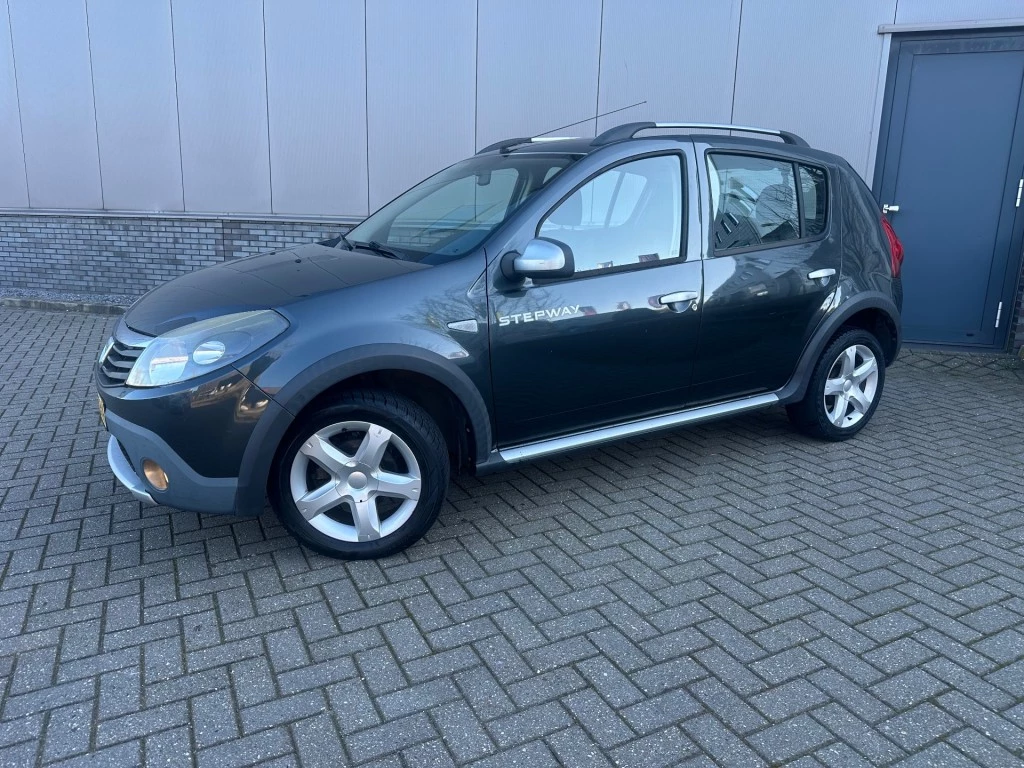 Hoofdafbeelding Dacia Sandero