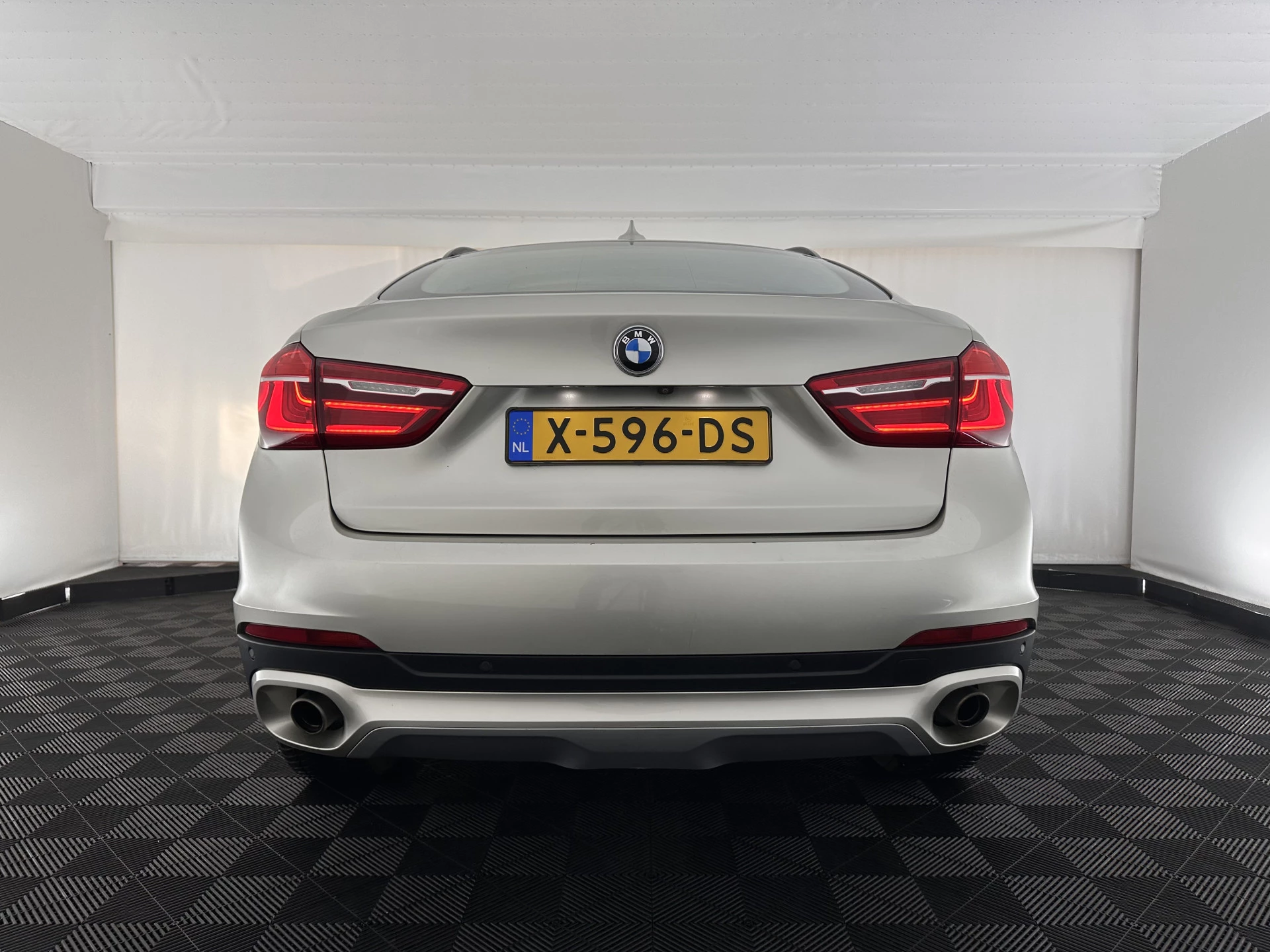 Hoofdafbeelding BMW X6