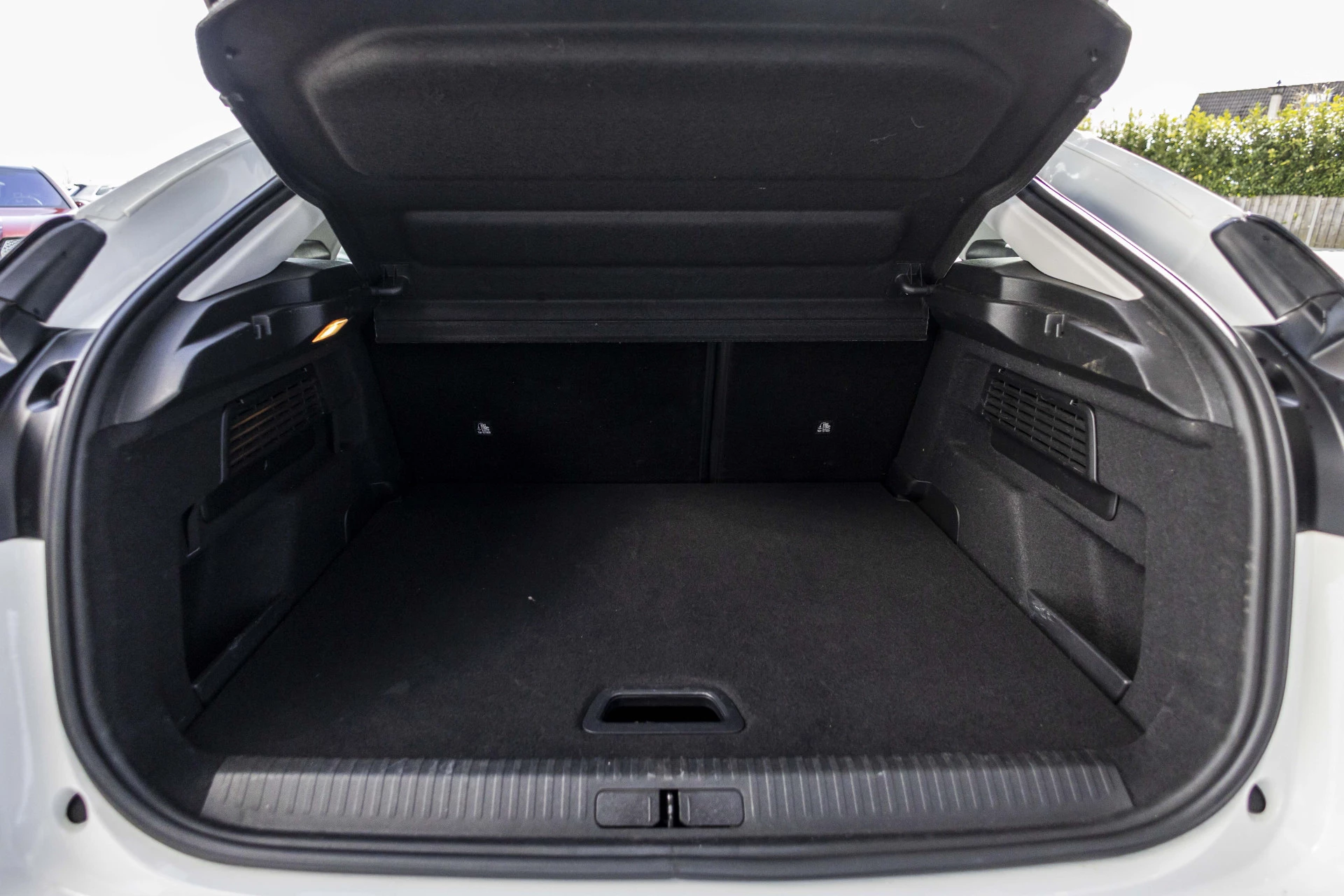 Hoofdafbeelding Citroën ë-C4