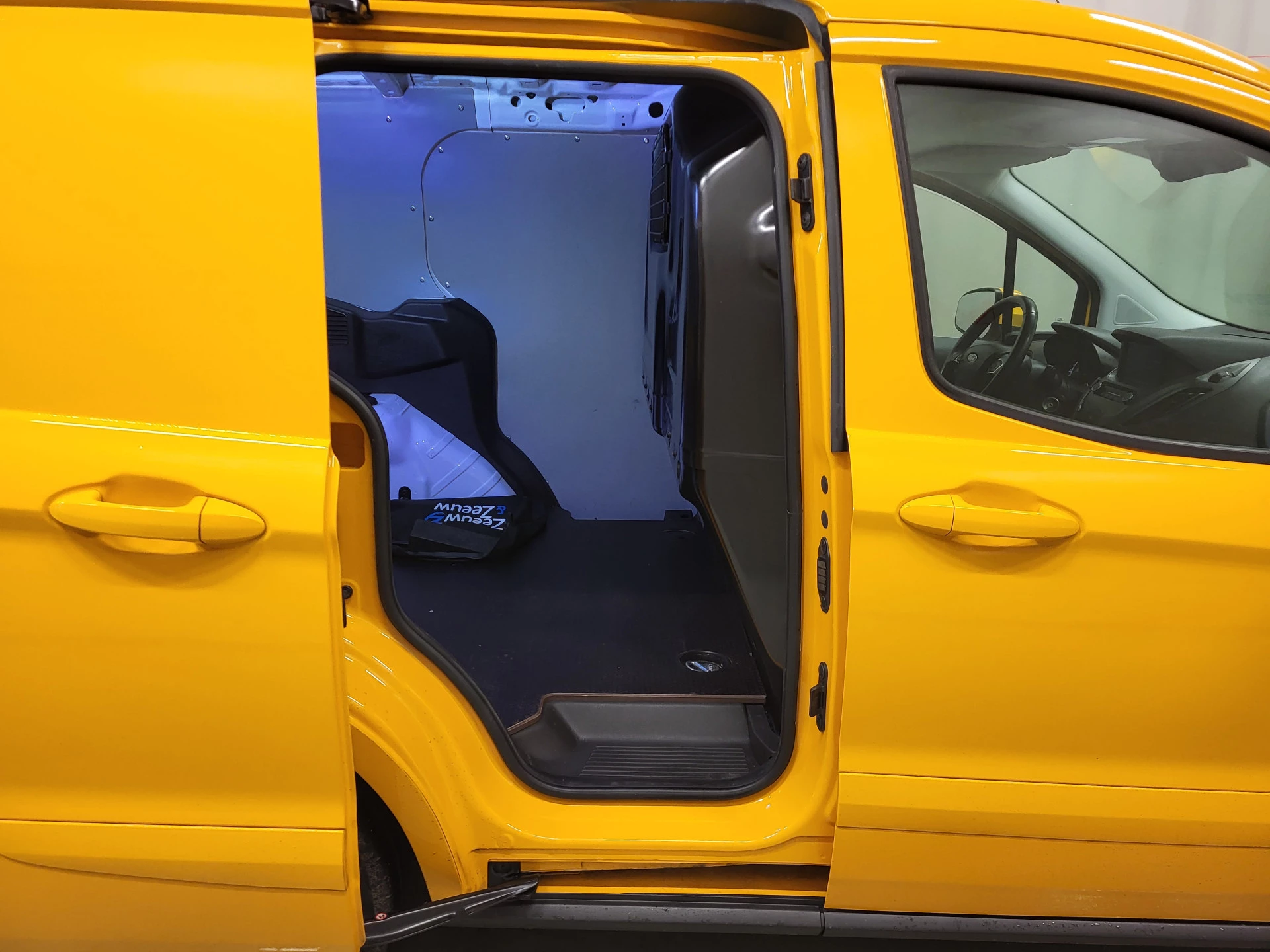 Hoofdafbeelding Ford Transit Courier