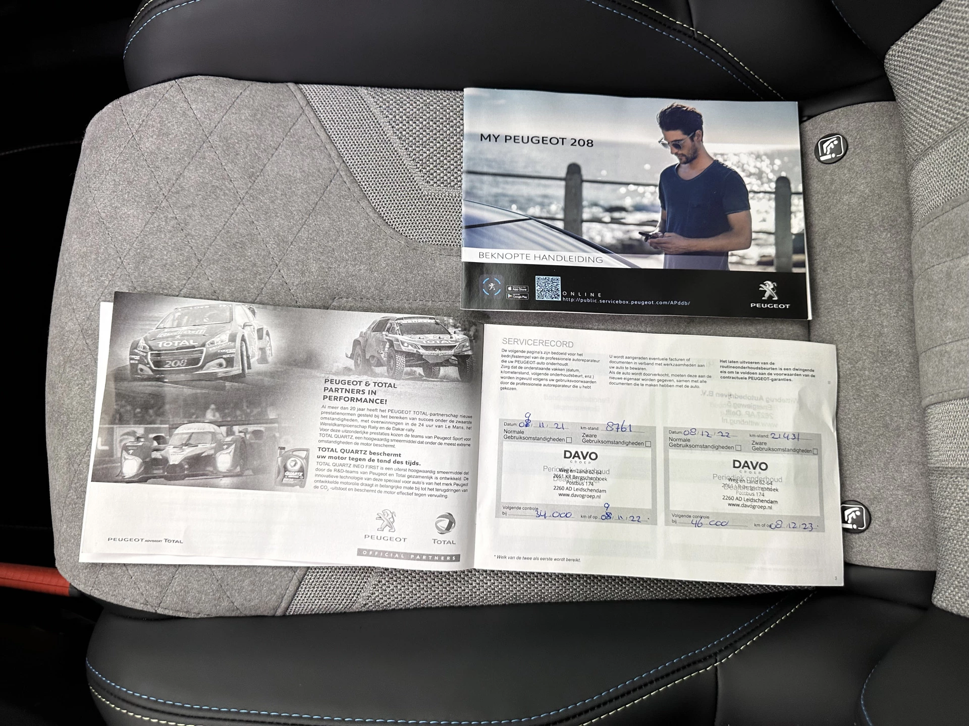 Hoofdafbeelding Peugeot e-208