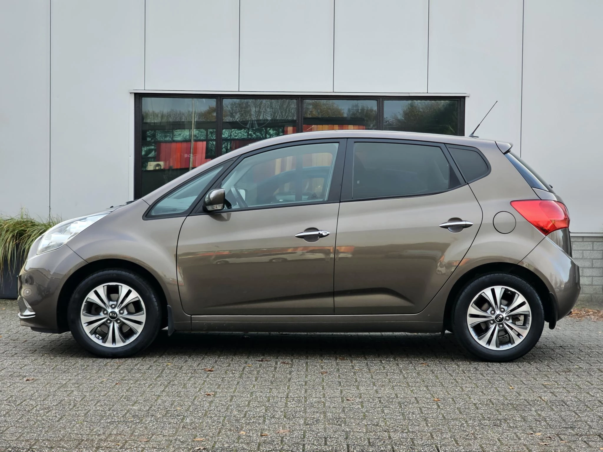 Hoofdafbeelding Kia Venga