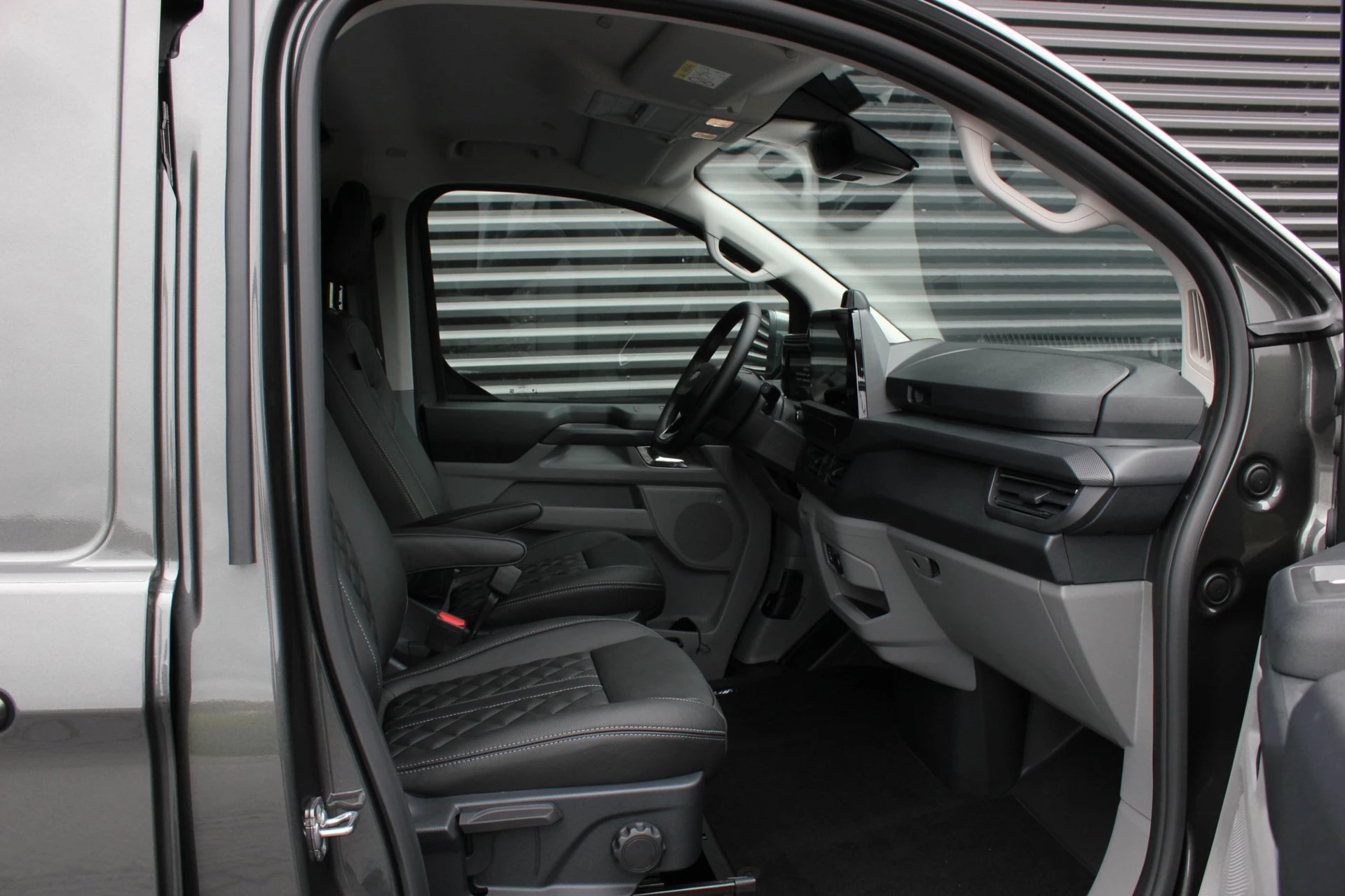 Hoofdafbeelding Ford E-Transit