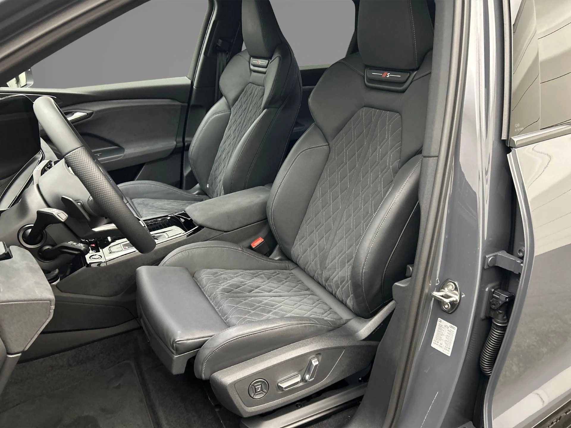 Hoofdafbeelding Audi Q6 e-tron